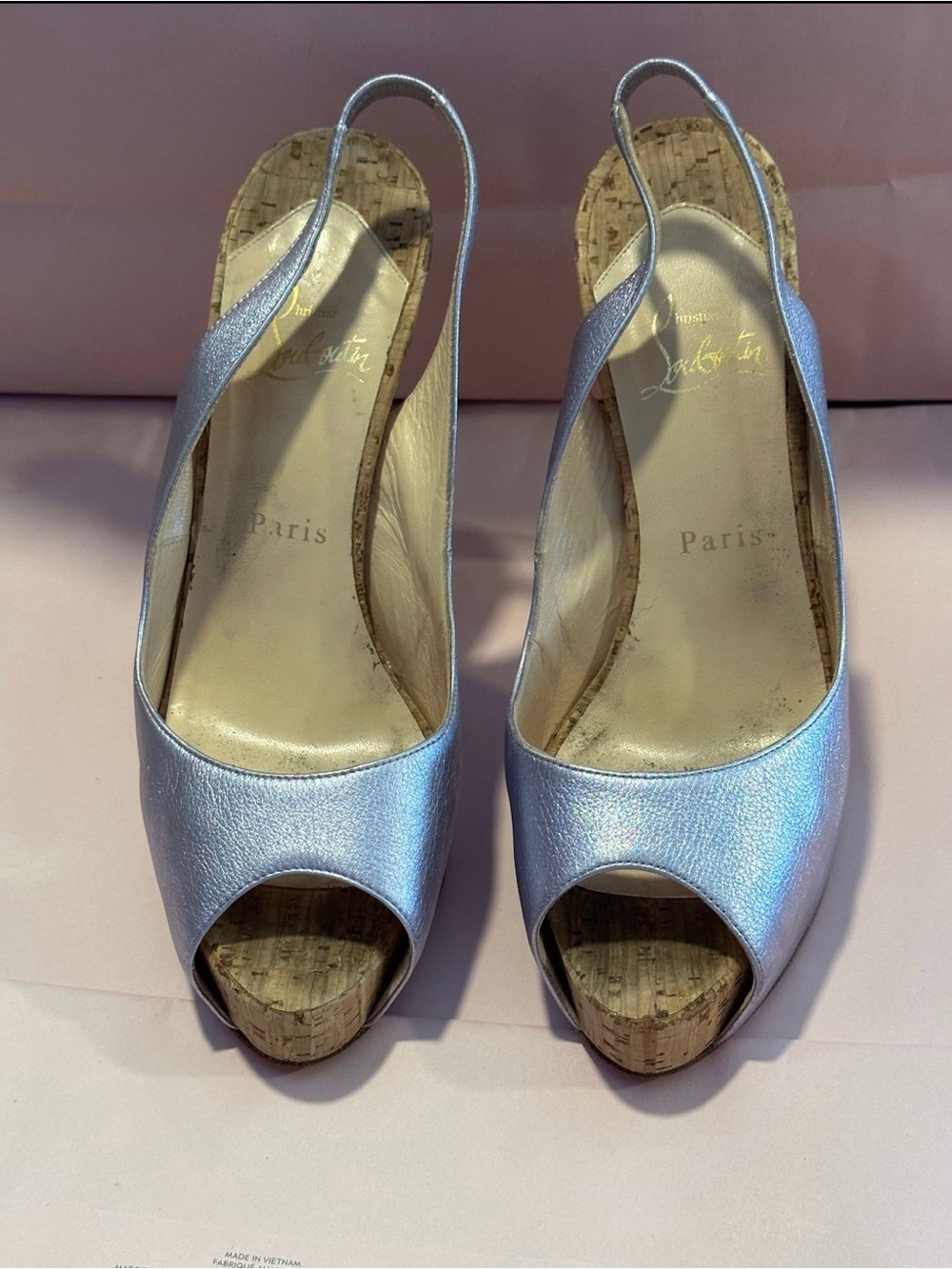 Louboutin Slingback cork peep toe light blue metallic stiletto pumps EUC, EU 38